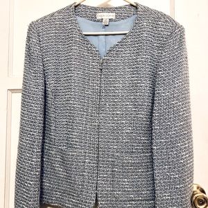 Casual Corner zip front blazer